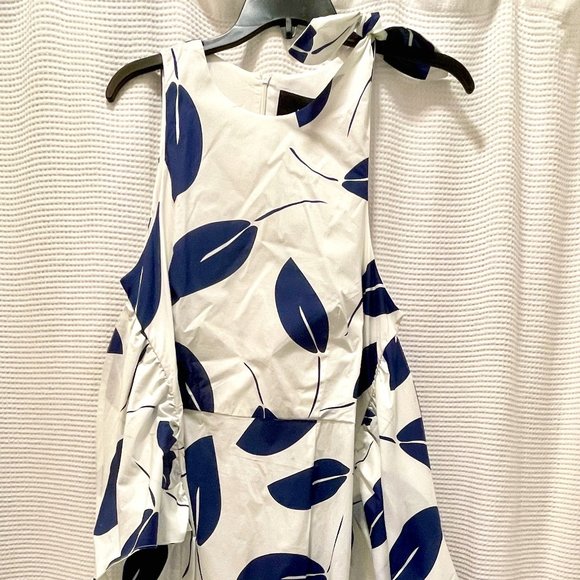 Paper London Montego Dress Color Take It Or Leaf It NWT Size 12 - Picture 1 of 9